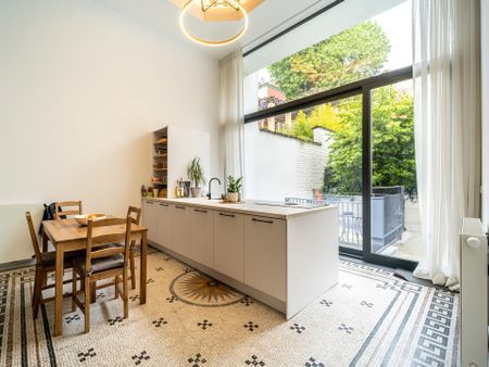 Koningsstraat, Elsene - Photo 3