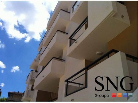 T2 AVEC LOGGIA + PARKING - Photo 3