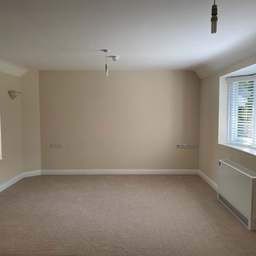 2 Bed Flat, Hammond Grange, LE2 - Photo 1