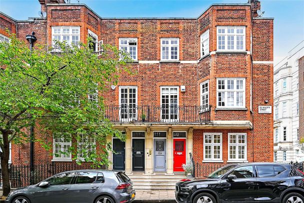 Rarely available, beautifully appointed 3 bedroom maisonette in this wonderful location, just off Marylebone High Street - Photo 1