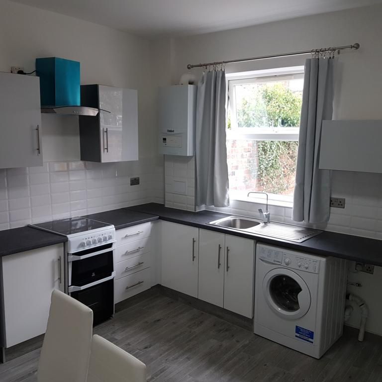 Driffield Street, Manchester, M14 - Photo 1