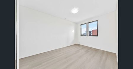 Modern 2-Bedroom Apartment in the Heart of Auburn - Photo 4