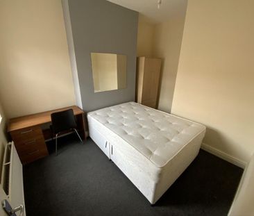 5 bedroom house to rent - Photo 4
