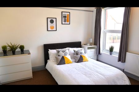 4 Bed Terraced House, Hearsall Lane, CV5 - Photo 5