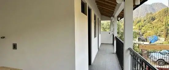 Casa en La Candelaria, Valle De Bravo - Photo 1