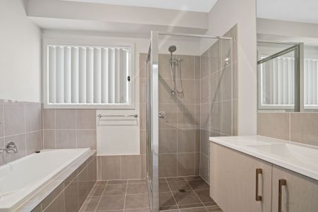 Apply Now - Century 21 &vert; the Paramount Group - Photo 4