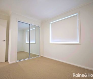 Modern 4-Bedroom Duplex in Convenient Nowra Location - Photo 3