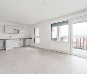 Location Appartement 3 pièces 65m² - Photo 6