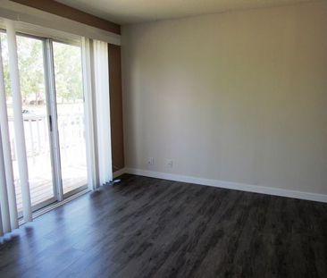 12, 5210 48 Ave - Photo 1