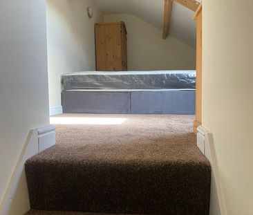 72 Fitzwilliam Street, Huddersfield, HD1 - Photo 6