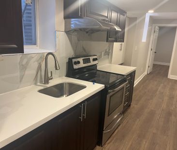 For Lease - 973 Francine Crescent Unit# Bsmt, Mississauga, Ontario - Photo 5