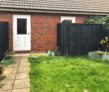 3 bedroom townhouse to rent - Photo 3