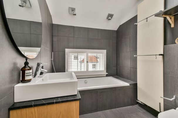 Te huur: Huis Eerste Emmastraat 12 in Haarlem - Foto 1