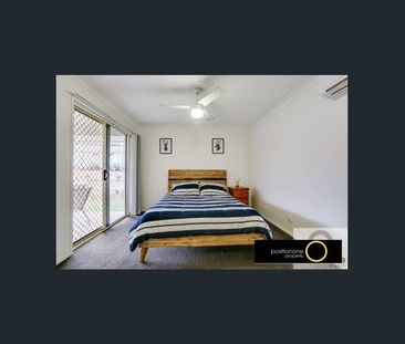 Family Home In Warner Lakes - Photo 3