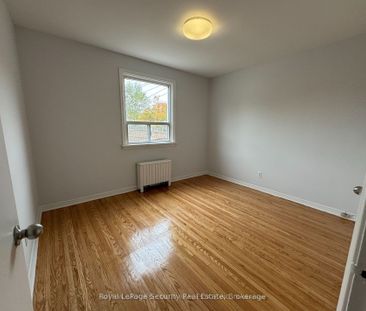 For Lease - 56 Leduc Drive Unit# 1, Toronto, Ontario - Photo 6