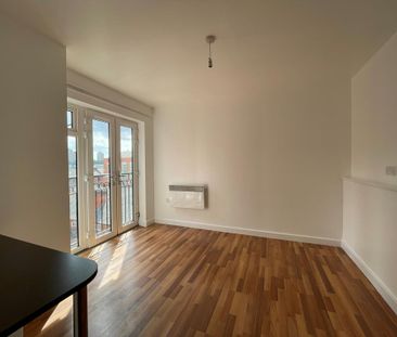 1 bedroom apartment to rent - Photo 1