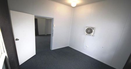 LOW SET - 3 BEDROOM - RIVER FRONT VIEWS - Photo 3