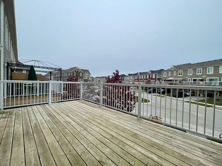 For Lease - 53 Shelburne Avenue, Wasaga Beach, Ontario - Photo 3