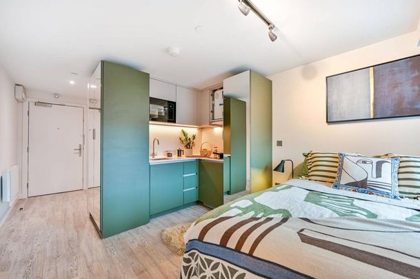 Studio to rent - Photo 1