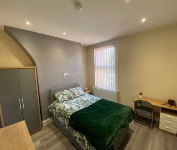 Hawarden Avenue, Liverpool - Photo 3