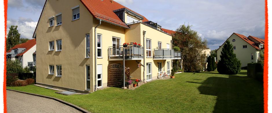 Schöne 2- Zimmer-Wohnung mit BALKON in bevorzugter Wohnlage in Vielau zu vermieten! - Photo 1