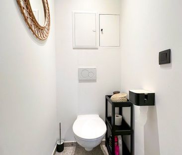 Instapklaar appartement met twee slaapkamers en terras nabij statio... - Foto 4