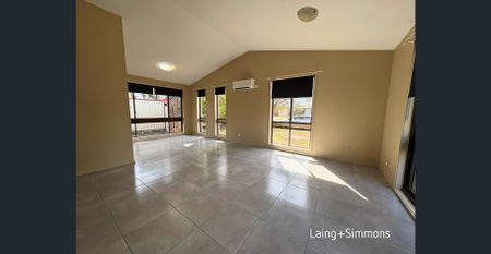 Freshly updated Three-bedroom family home - Photo 2