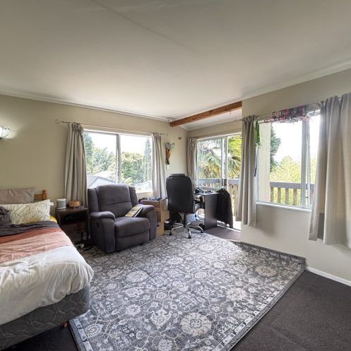 Peaceful Botanical - Photo 1