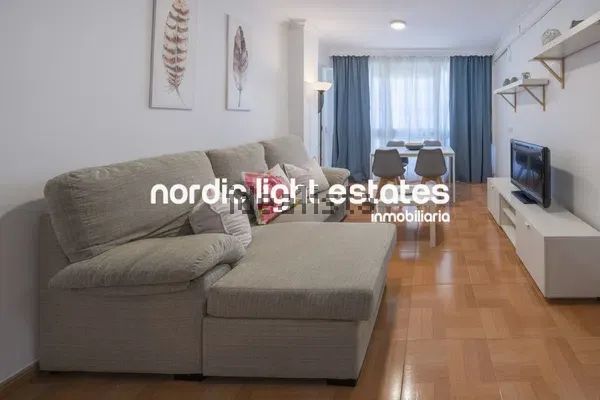 Alquiler de piso en Chaparil - Torrecilla - Punta Lara - Photo 1