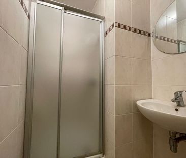 Ruim zonnig appartement met drie slaapkamers, twee badkamers en ter... - Foto 4