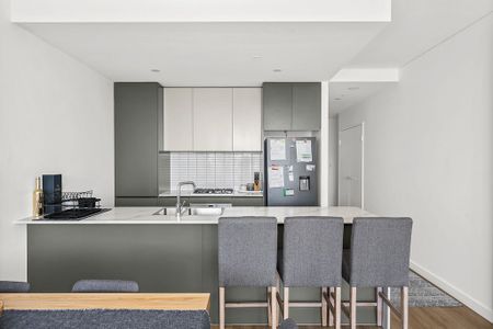 707/35 Kenny Street, - Photo 3