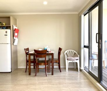 Spacious 2 bedroom apartment - Photo 2