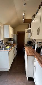 5 Bed Terraced House, Gordon Street, CV1 - Photo 4