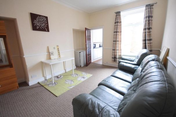 4 bedroom house to rent - Photo 1