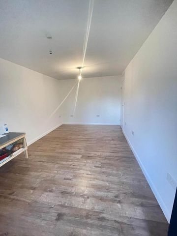 2 bedroom bungalow to rent - Photo 3
