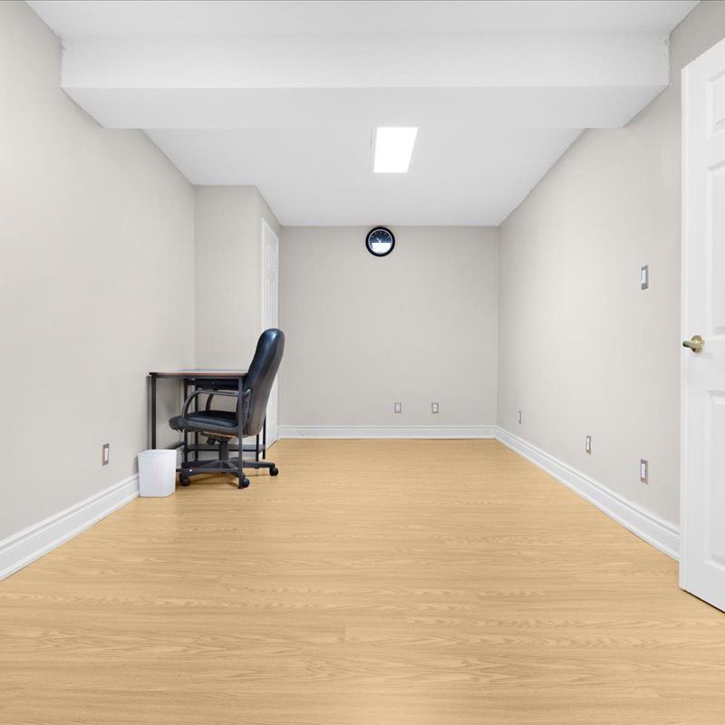 For Lease - 5401 Glen Erin Drive Unit# Lower, Mississauga, Ontario - Photo 1