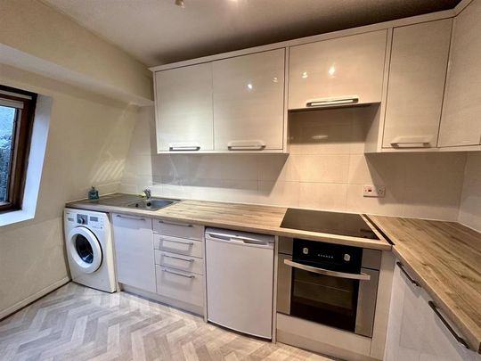 1 bedroom flat to rent - Photo 1