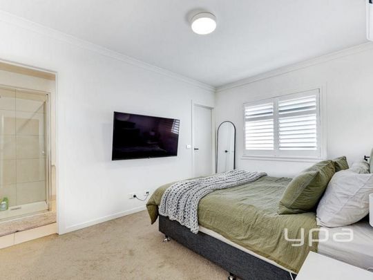 4/15 Hillcrest Drive, WESTMEADOWS - Photo 1