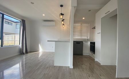 Massey, 1/31A Colwill Road - Photo 2