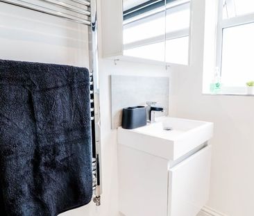 1 Bed Flat, Dog Kennel Hill, SE22 - Photo 3