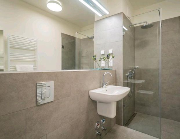 Sonnige Wohnung am Nollendorfplatz - Photo 1