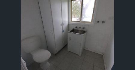 TIDY 3 BEDROOM HOME - Photo 2