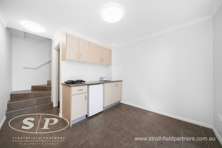 3/20a Centenary Road, Merrylands NSW 2160 - Studio For Rent | Domain - Photo 3