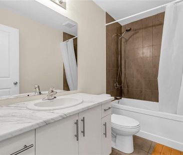 For Lease - 11 Garlent Avenue, Hamilton, Ontario - Photo 5