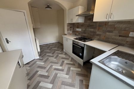 Corfe Close - Photo 5