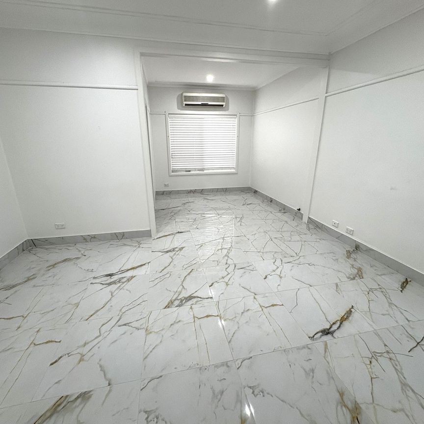 Modern Family Home!! - Photo 1