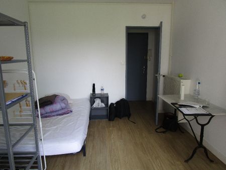 Location Appartement 1 pièce 23m² RENNES 35700 - Photo 3