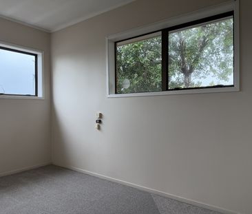 10 Westpark Drive, West Harbour, Auckland - Photo 6