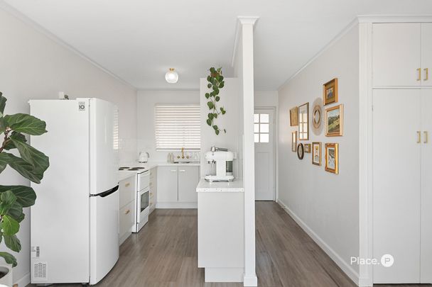 77, Kirkland Avenue, QLD, Coorparoo - Photo 1