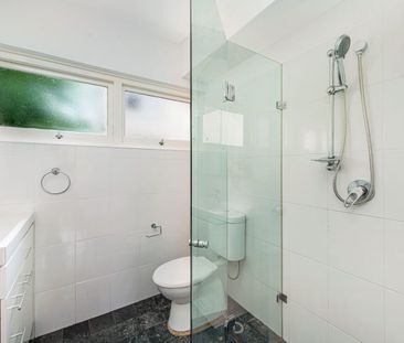 Renovated One Bedroom Apartment in the Heart of Cammeray - Photo 4